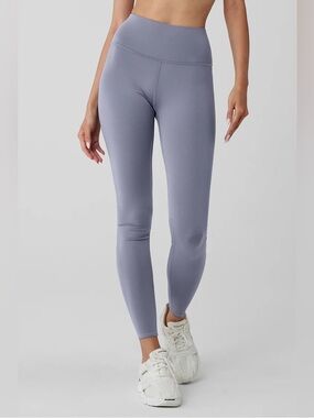 Alo yoga 7/8 high waist airlift legging fog nwot